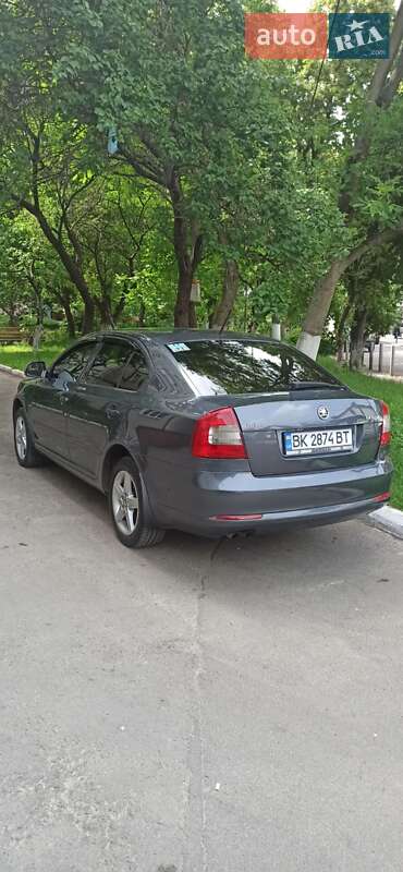 Лифтбек Skoda Octavia 2012 в Ровно