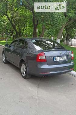 Ліфтбек Skoda Octavia 2012 в Рівному