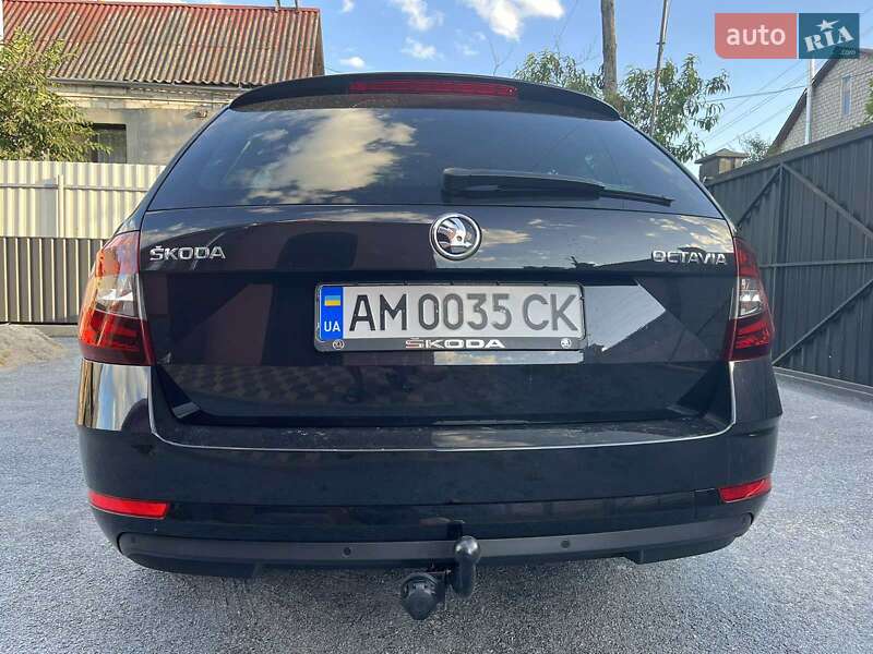 Универсал Skoda Octavia 2018 в Звягеле