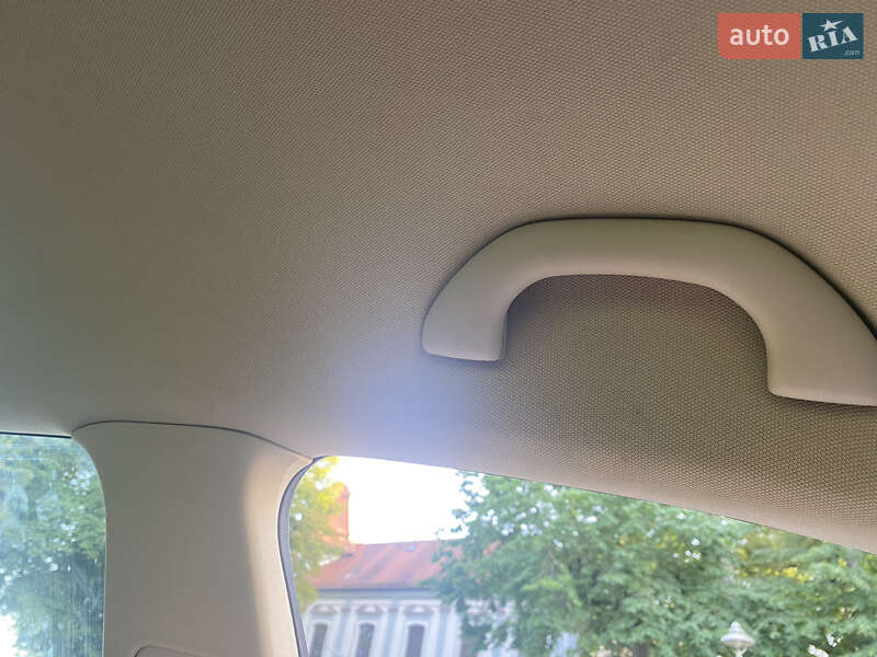 Универсал Skoda Octavia 2006 в Ровно