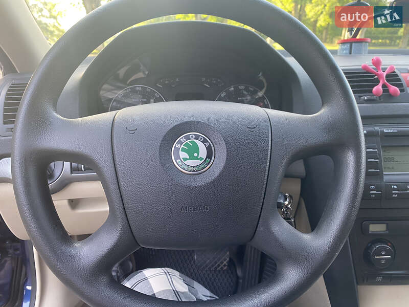 Универсал Skoda Octavia 2006 в Ровно