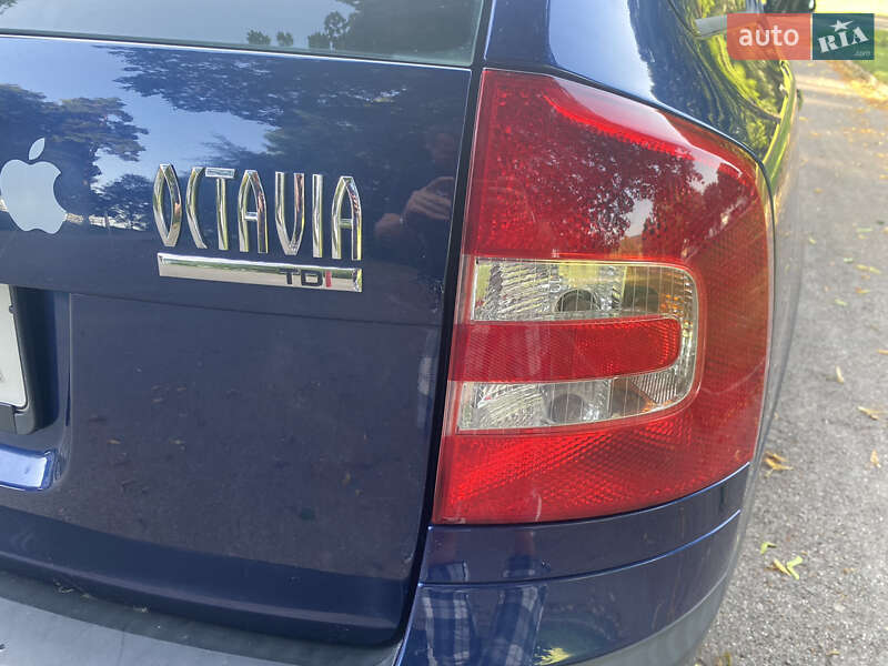Универсал Skoda Octavia 2006 в Ровно