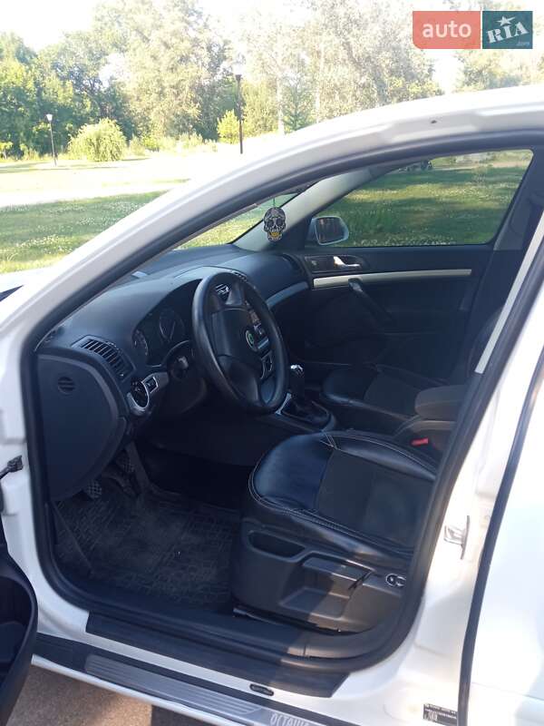 Ліфтбек Skoda Octavia 2006 в Сумах