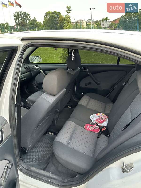 Лифтбек Skoda Octavia 2005 в Львове