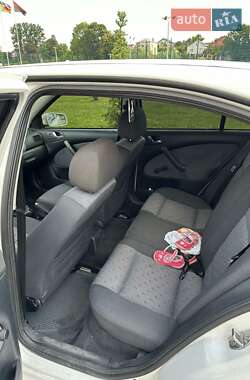 Лифтбек Skoda Octavia 2005 в 