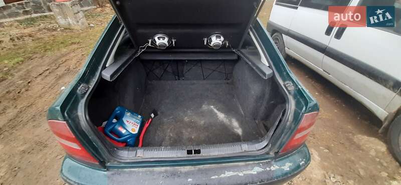 Ліфтбек Skoda Octavia 2000 в Яремчі