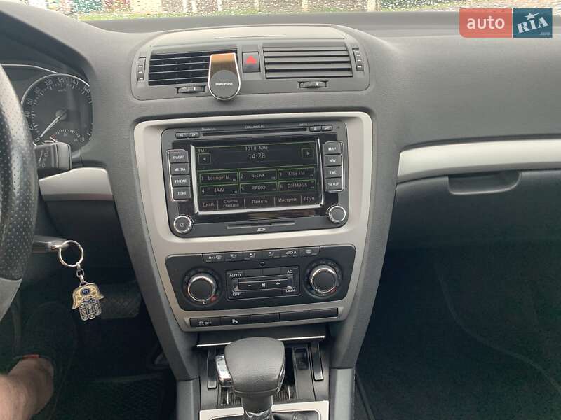 Лифтбек Skoda Octavia 2012 в Чернигове фото 24 Лифтбек Skoda Octavia 2012 в Чернигове