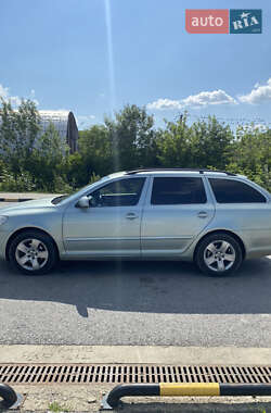 Универсал Skoda Octavia 2009 в Ужгороде