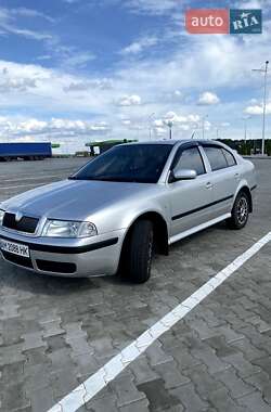 Ліфтбек Skoda Octavia 2003 в Житомирі
