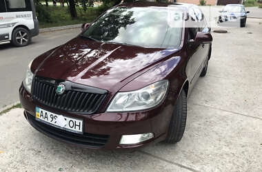 Лифтбек Skoda Octavia 2012 в Макарове