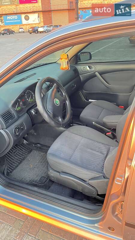 Универсал Skoda Octavia 2002 в Харькове