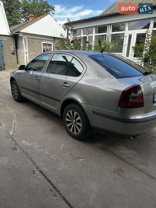Лифтбек Skoda Octavia 2008 в Врадиевке