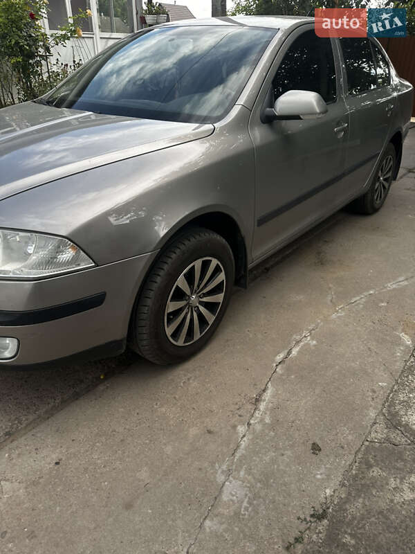 Лифтбек Skoda Octavia 2008 в Врадиевке