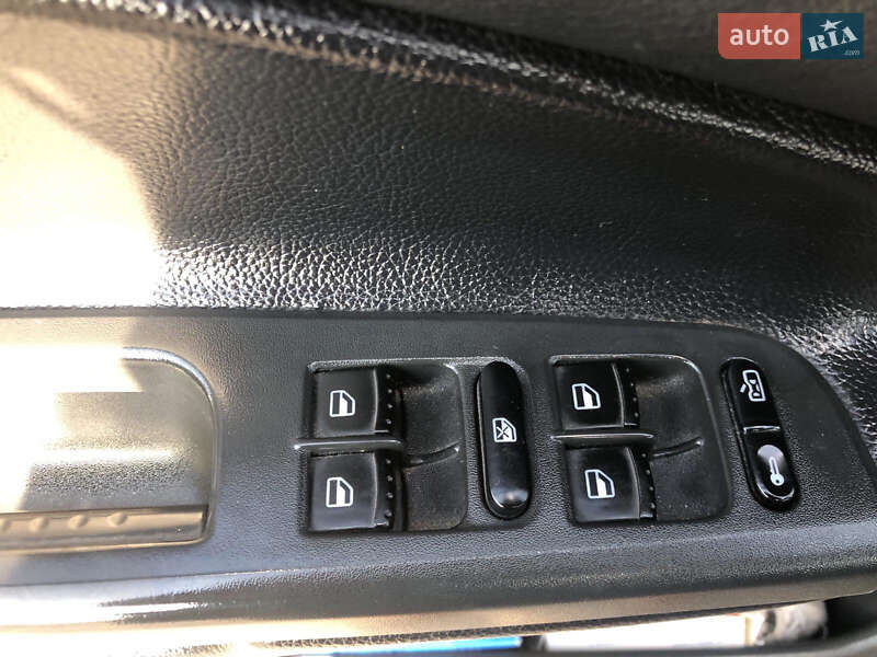 Ліфтбек Skoda Octavia 2002 в Кривому Розі