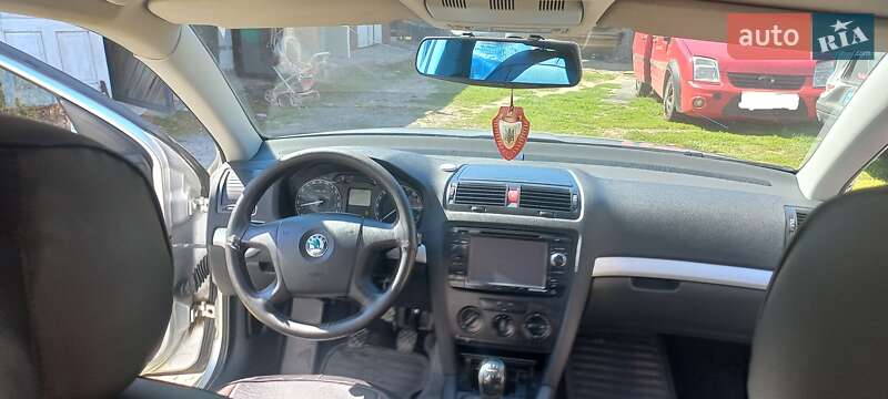 Лифтбек Skoda Octavia 2006 в Городке фото 9 Лифтбек Skoda Octavia 2006 в Городке
