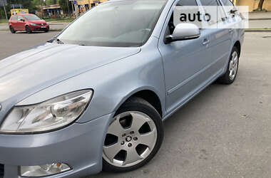 Универсал Skoda Octavia 2010 в Львове