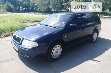 Универсал Skoda Octavia 2004 в Владимир-Волынском