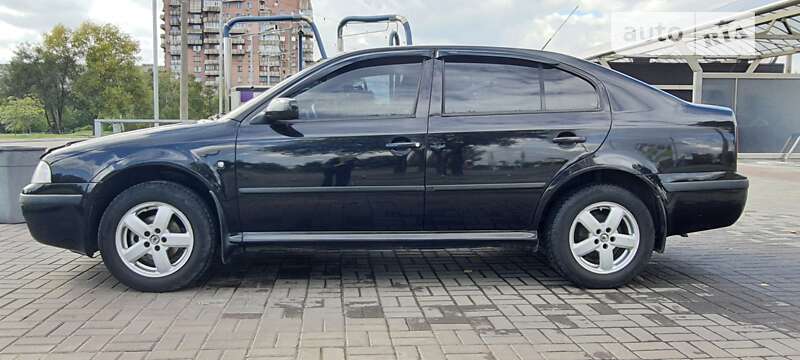Лифтбек Skoda Octavia 2008 в Днепре