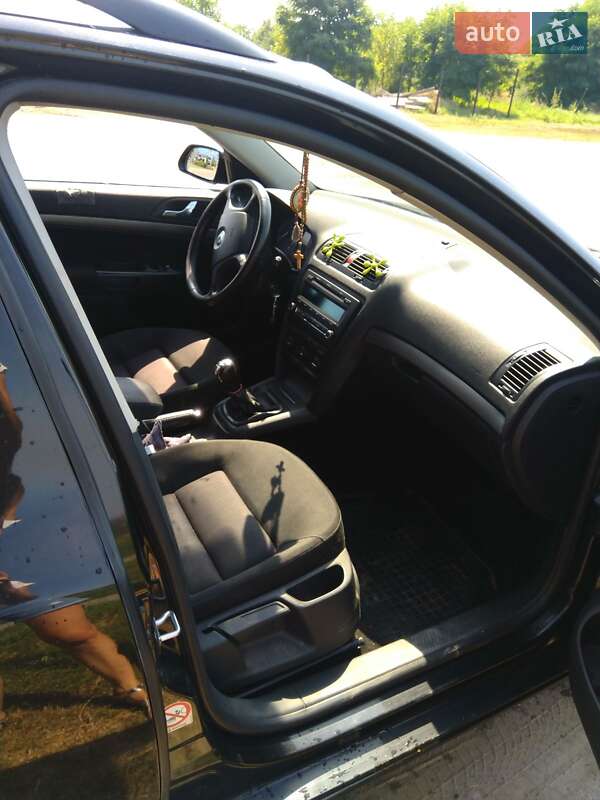 Универсал Skoda Octavia 2006 в Самборе