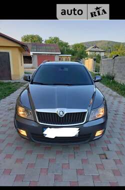 Універсал Skoda Octavia 2011 в Виноградові