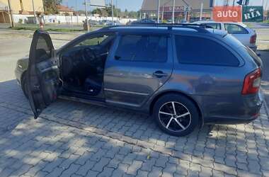 Универсал Skoda Octavia 2011 в Виноградове