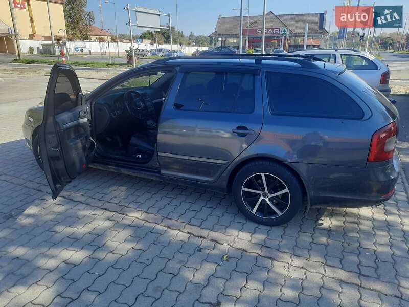 Универсал Skoda Octavia 2011 в Виноградове