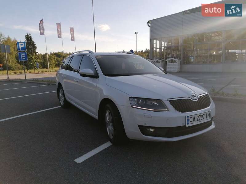 Універсал Skoda Octavia 2015 в Умані