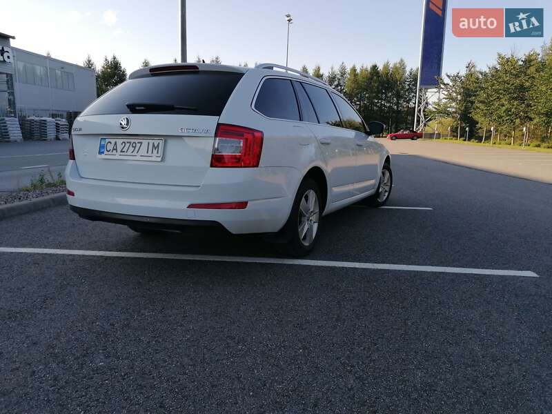 Універсал Skoda Octavia 2015 в Умані