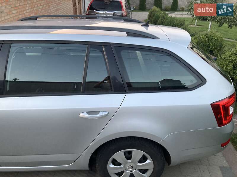 Універсал Skoda Octavia 2015 в Горохові