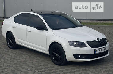 Ліфтбек Skoda Octavia 2015 в Івано-Франківську