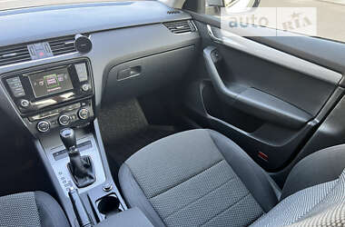Лифтбек Skoda Octavia 2013 в 