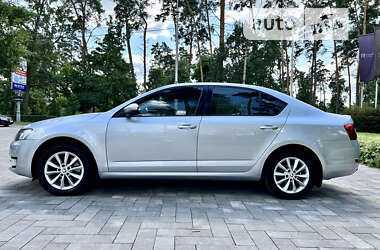 Лифтбек Skoda Octavia 2013 в 