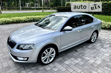 Лифтбек Skoda Octavia 2013 в 