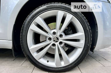 Лифтбек Skoda Octavia 2013 в 