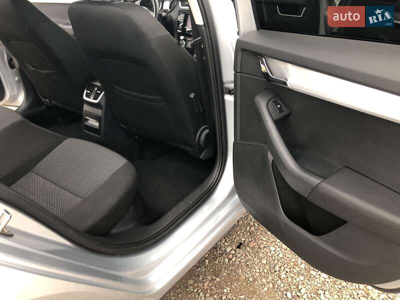 Универсал Skoda Octavia 2013 в Львове фото 9 Универсал Skoda Octavia 2013 в Львове