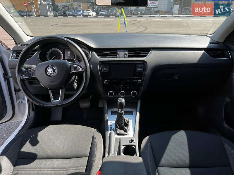 Лифтбек Skoda Octavia 2017 в Харькове фото 4 Лифтбек Skoda Octavia 2017 в Харькове