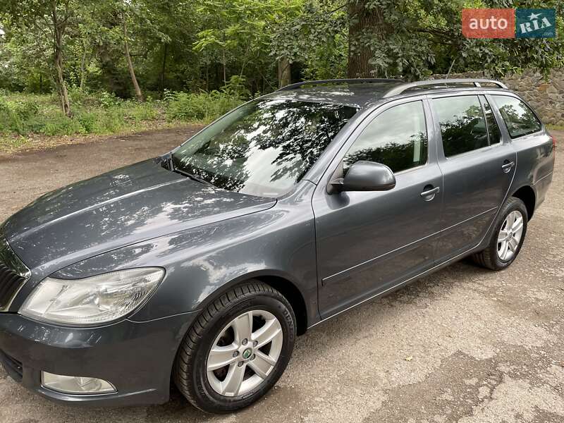 Универсал Skoda Octavia 2011 в Тернополе