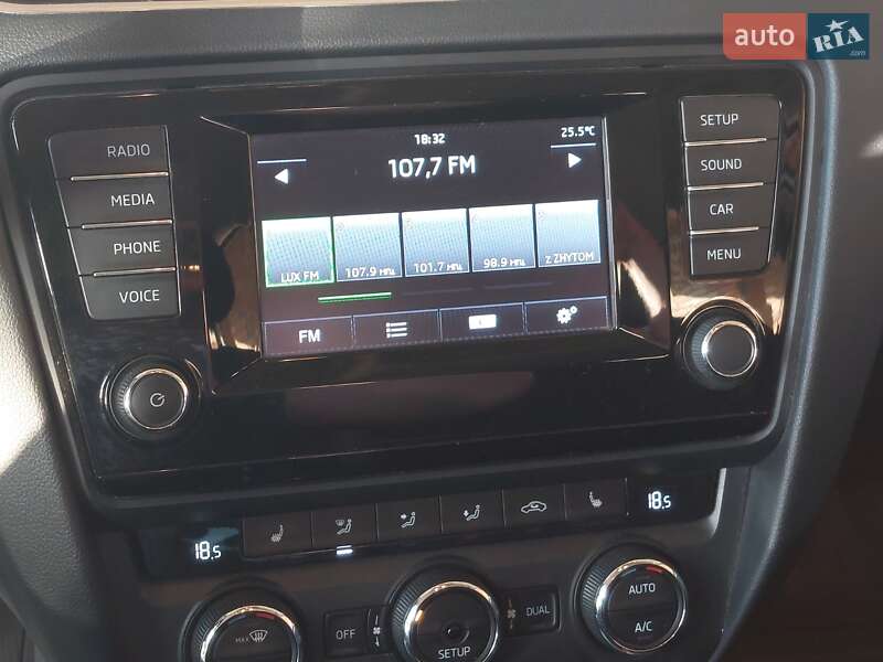 Ліфтбек Skoda Octavia 2013 в Романіву