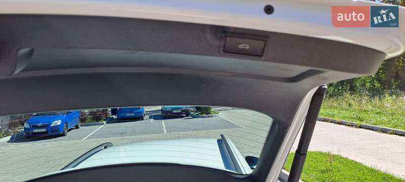 Универсал Skoda Octavia 2019 в Львове