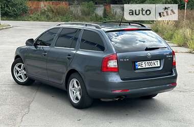 Универсал Skoda Octavia 2010 в 
