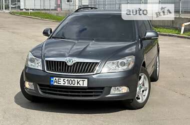 Универсал Skoda Octavia 2010 в 