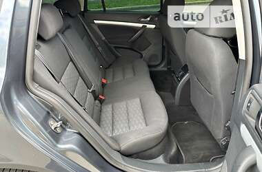Универсал Skoda Octavia 2010 в 