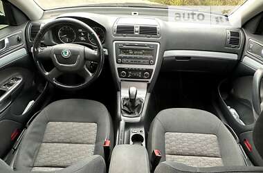 Универсал Skoda Octavia 2010 в 