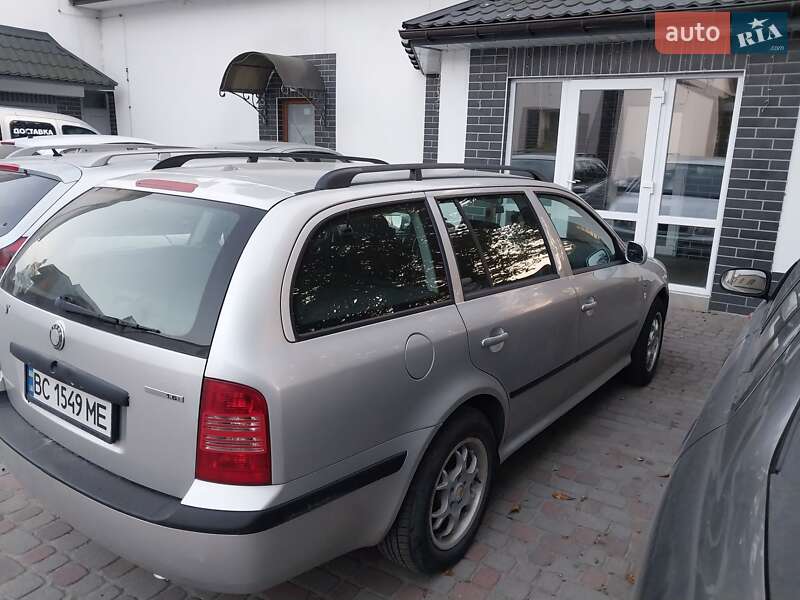 Универсал Skoda Octavia 2000 в Львове
