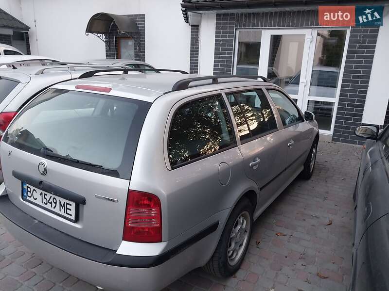 Универсал Skoda Octavia 2000 в Львове