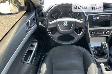 Ліфтбек Skoda Octavia 2012 в 
