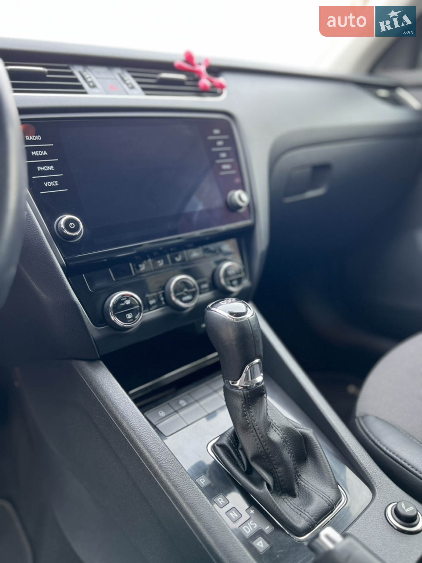 2017 Skoda Octavia - мініатюра 20