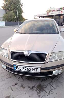 Лифтбек Skoda Octavia 2005 в Львове
