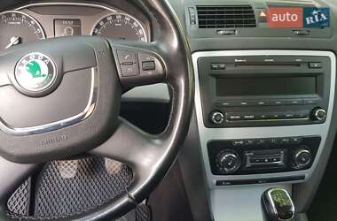 Универсал Skoda Octavia 2011 в 