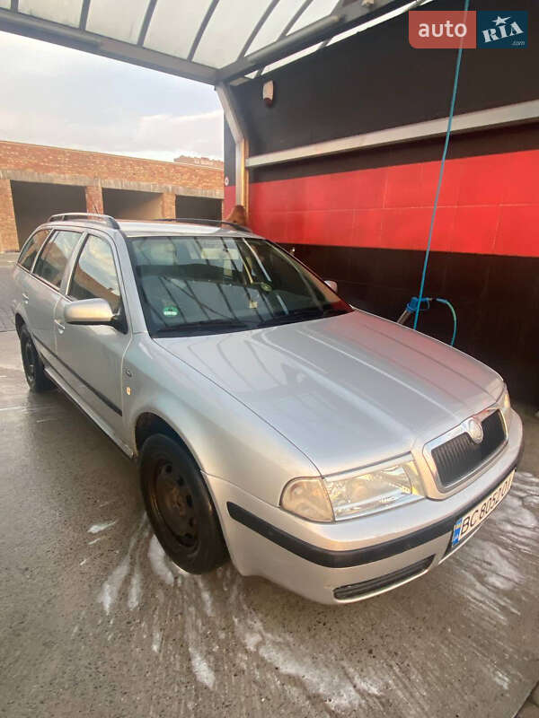 Skoda Octavia 2003